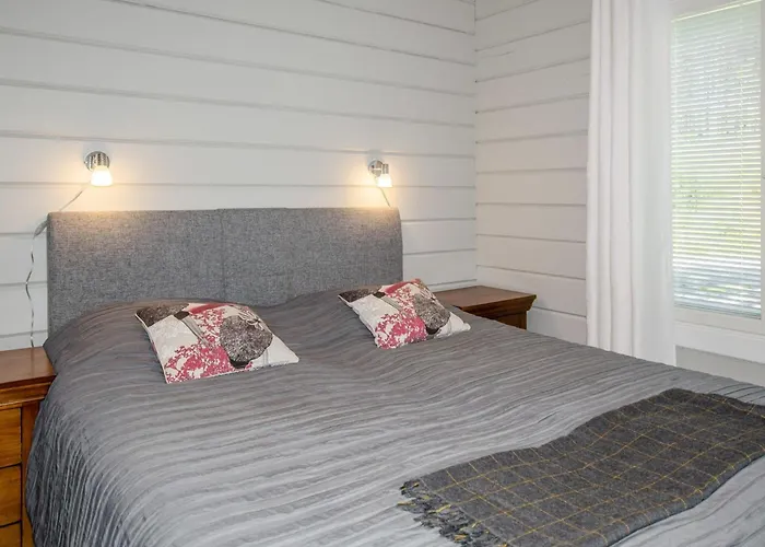 Valo By Interhome 度假居 Kolinkylä